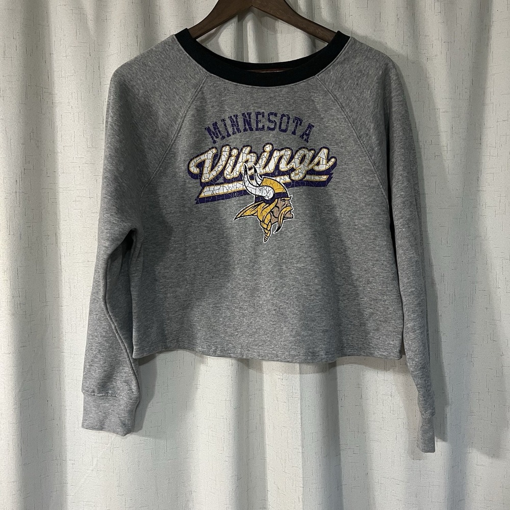 NFL Minnesota Vikings GIRLS Crew Neck Fleece Crop Long Sleeve Sweater Small Gray